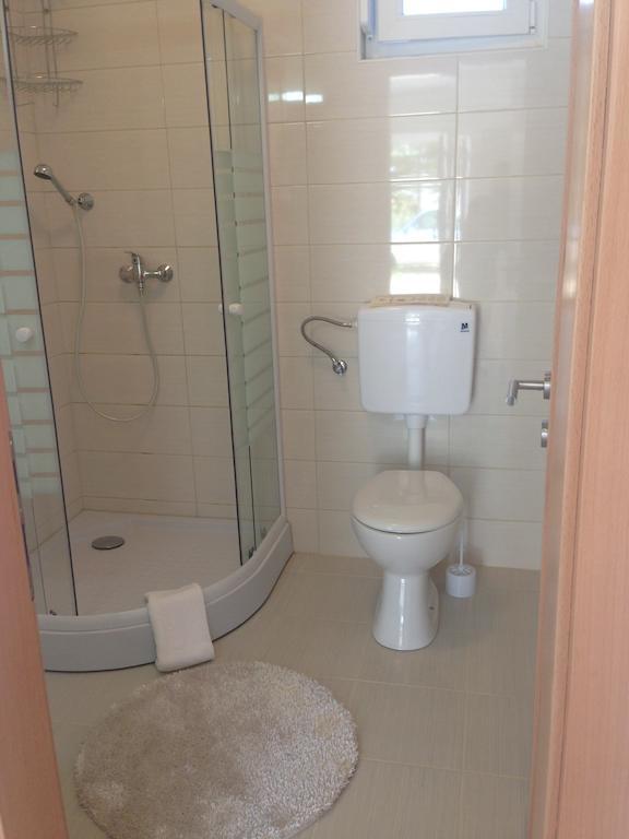 Barbat na Rabu Apartmani Milenij חדר תמונה